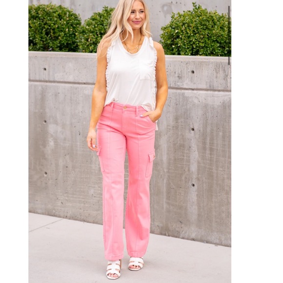 Judy Blue Denim - Judy Blue Pretty In Pink High Rise Cargo Straight Leg Jeans Pink Size‎ 5/27